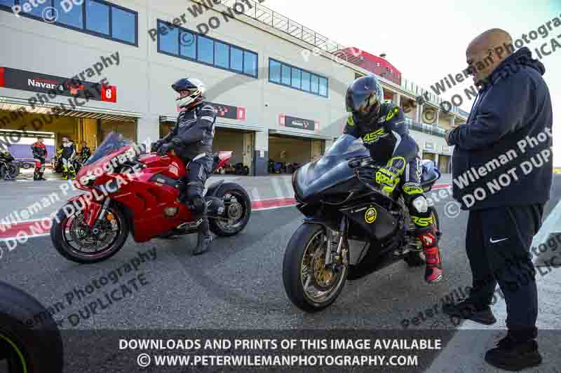 cadwell no limits trackday;cadwell park;cadwell park photographs;cadwell trackday photographs;enduro digital images;event digital images;eventdigitalimages;navarra;no limits trackdays;peter wileman photography;racing digital images;trackday digital images;trackday photos